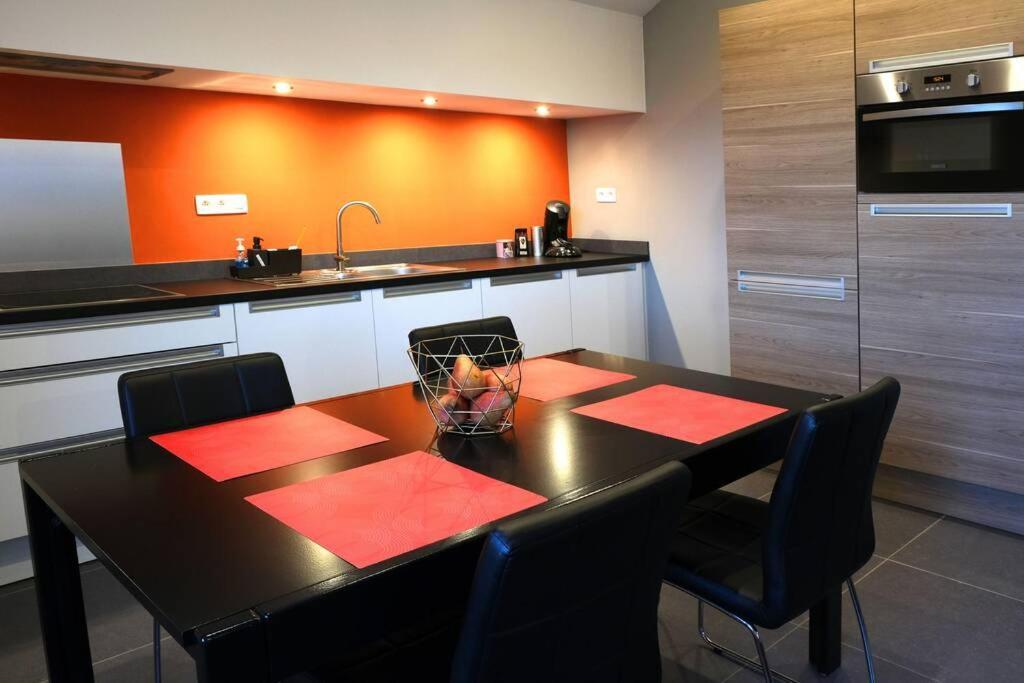 Hasbania Vakantiewoning Gingelom Екстер'єр фото